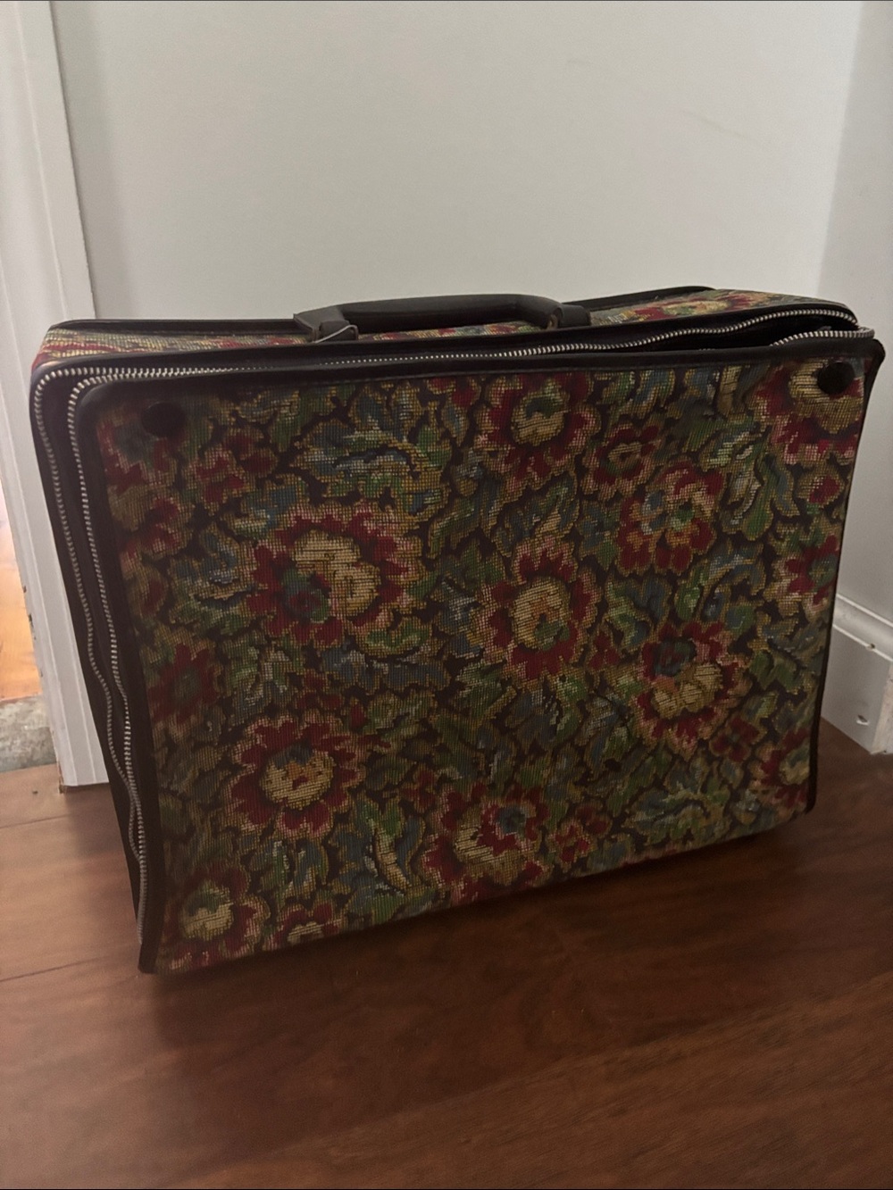 Vintage tapestry bag
